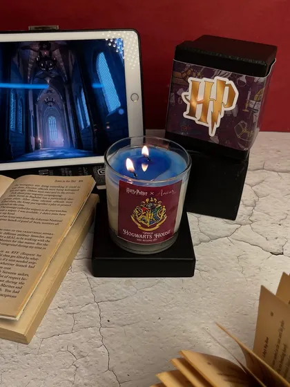 For the wise and witty, here is the Ravenclaw version of my color-revealing Hogwarts House candle.