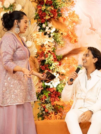 Handing over the mic to the father-to-be. I encourage participation from everyone to make the celebration truly about the family and their story.