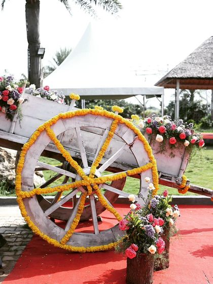 EventsTown - Wedding Planning & Management Vibrant Haldi & Mehendi Setups photo 4