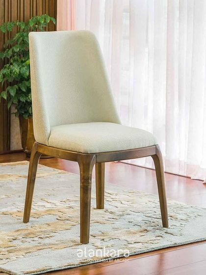 Alankara Homestories - Interior Design Services Bespoke Seating: Sofas, Armchairs & Accent Pieces photo 30