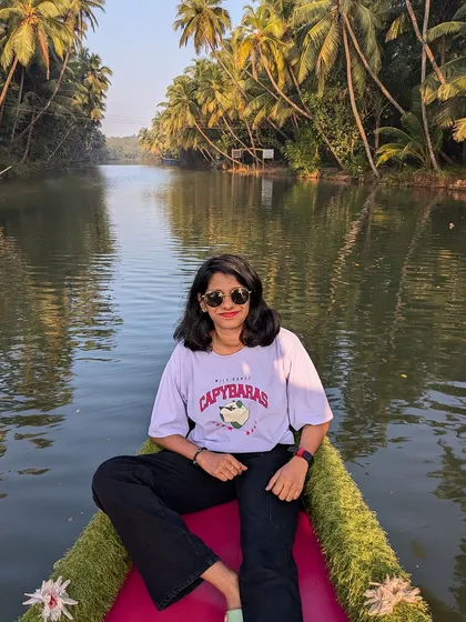 A peaceful boat ride through the mangrove forests of Honnavara. A must-do experience on our Gokarna trip.