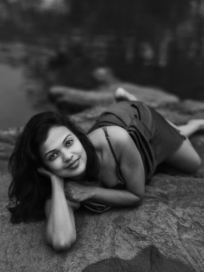 Agy Thomas - Portrait & Fashion Photography Monochrome Portraits photo 5