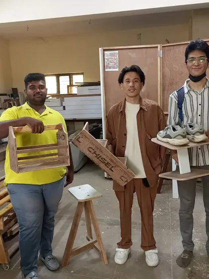 More creative projects from design students, including a shoe display stand, a tool caddy, and a vegetable crate.