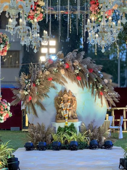 Custom Details & Interactive Corners photo 3