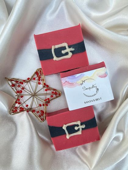 The Santa's Belt soap, a fun addition to our Christmas collection. It's made with the same nourishing oils and butters as all my other soaps.