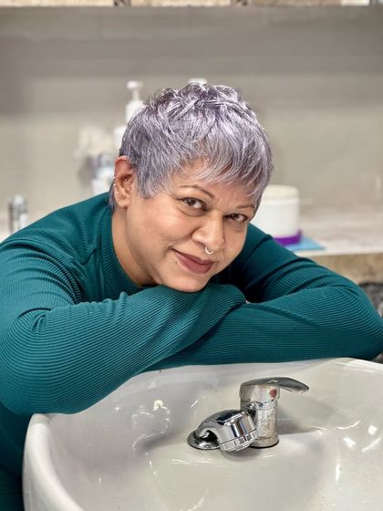 Ali Barbiere - Dimensional Color & Blonding Ash, Silver & Platinum Tones photo 7