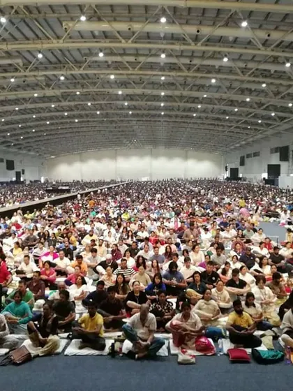 A gathering of 8000 people in Bangalore with Sadhguru. It is a testament to the fact that one can be joyful and exuberant without any external substance.