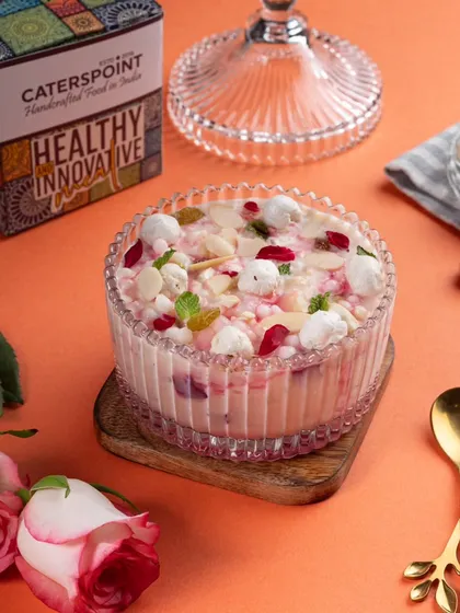 A unique and healthy dessert from our Navratri menu. This beautiful bowl contains makhana (fox nuts) in a creamy, sweet base, garnished with rose petals.
