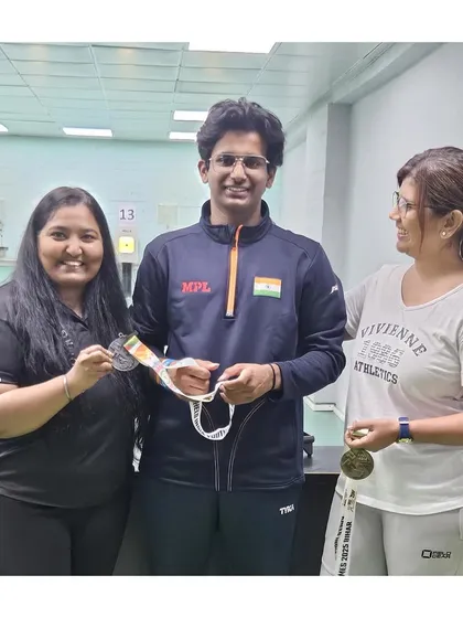 Our coaches celebrating with Parth Mane. We believe in celebrating every milestone together as a team.
