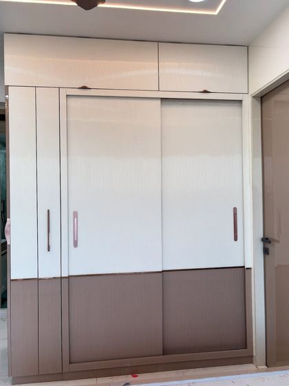 Smart Wardrobe & Storage Solutions photo 38