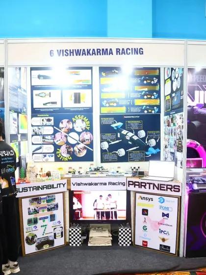 The award-winning pit display from Vishwakarma Racing, showcasing their innovation in the F1 in Schools competition.