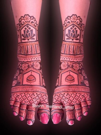 Elegant Feet & Leg Designs photo 6