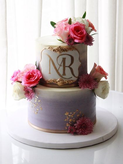 Wedding & Engagement Cakes photo 12