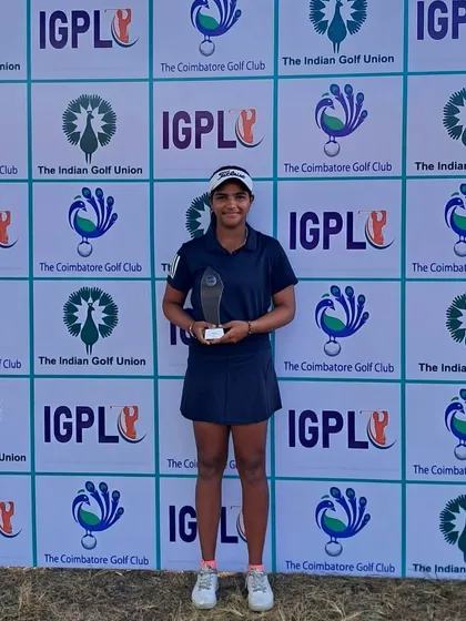 Rashi Mishra proudly displays her trophy after securing first position in the B Category at the IGU Tamil Nadu Ladies & Junior Girls Tournament.
