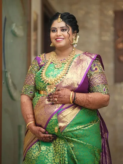Celebrating a mother-to-be at her baby shower. This traditional gold-finish necklace set is one of my popular rental choices for Seemantha ceremonies, adding a beautiful glow to such a special day.