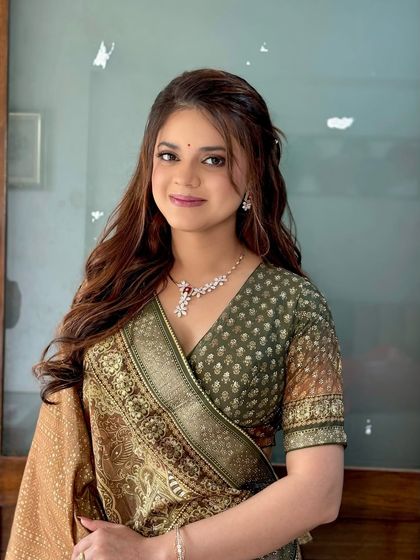 Elegant Reception & Party Looks photo 5