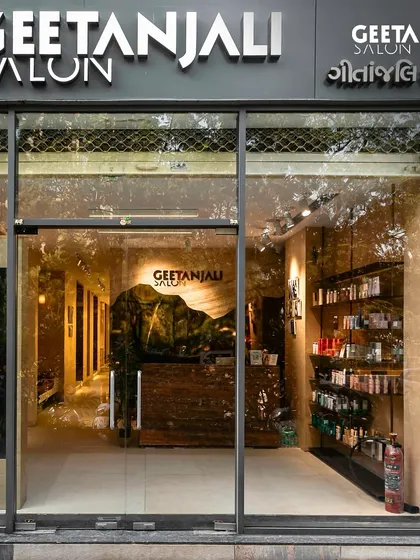 Welcome to our newest location in Ahmedabad. The clear glass entrance at Shilp Shivalik offers a glimpse into the world of luxury and style that awaits you.