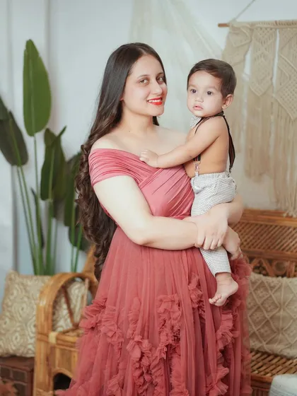 A mother and her baby share a loving look. Our goal is to capture the emotion and connection that you can feel just by looking at the photo.
