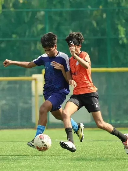 A hard-fought duel for the ball. Even in a draw, our players showed dominant performance and determination, leaving everything on the field.