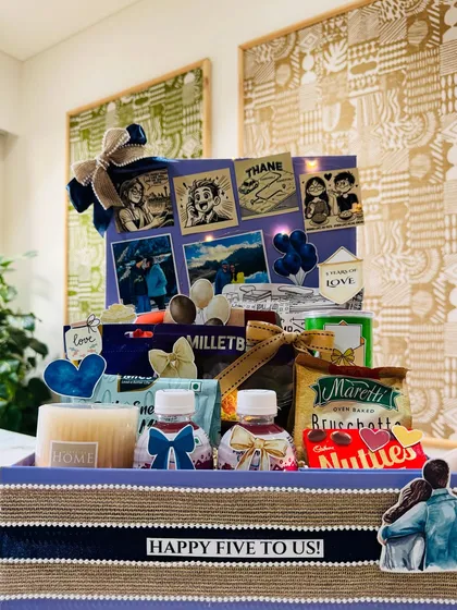 Another view of this adorable love hamper, showcasing the blend of personalization, treats, and elegant packaging.
