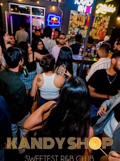 Rahul Kiran - DJ & VDJ Services The Vibe: Action & Crowd Shots photo 18