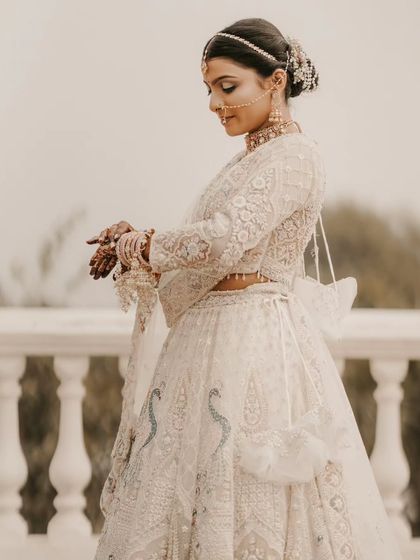 Artistic Bridal & Groom Portraits photo 19