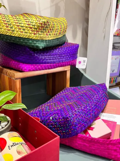 I love these handwoven Chettiar Palmyra baskets. They are gorgeous for gifting or as an ornamental centerpiece at home.