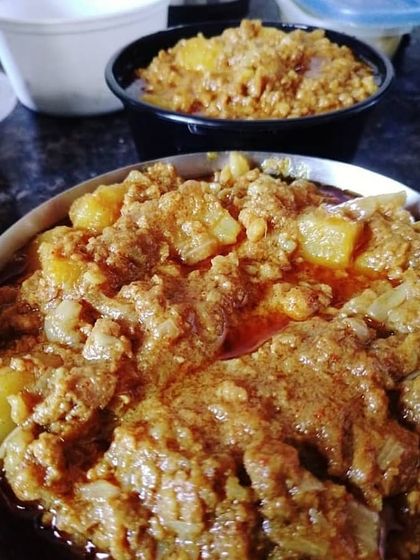 Maangsher keema, or minced mutton, cooked the old-style Bong way. This dish is pure decadence and pairs perfectly with 'gawrom gawrom ruti' (hot, fresh rotis).