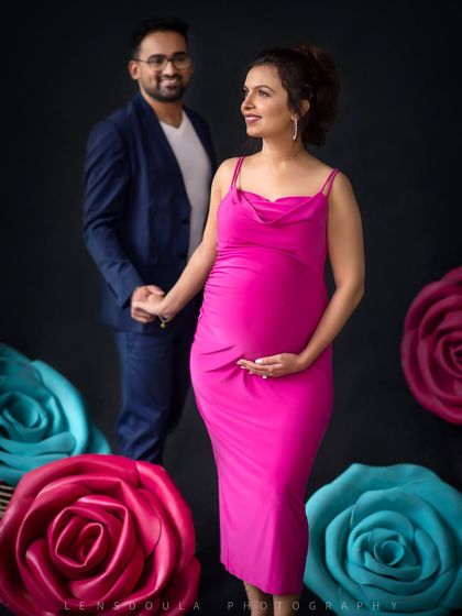 The Studio Glow: Maternity Portraits photo 12