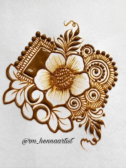 A beautiful henna bunch tutorial that I uploaded to my YouTube channel. I love teaching others how to create these pretty floral elements.