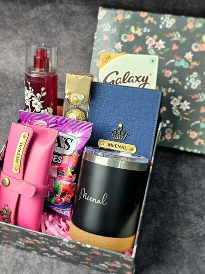 Arch - Personalized Merchandise Gift Hampers for Every Occasion photo 9