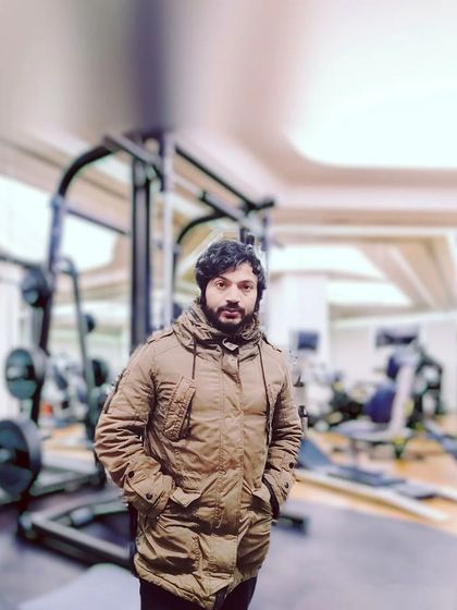 A winter day at the gym. The weather outside doesn't matter when you have goals to achieve inside.