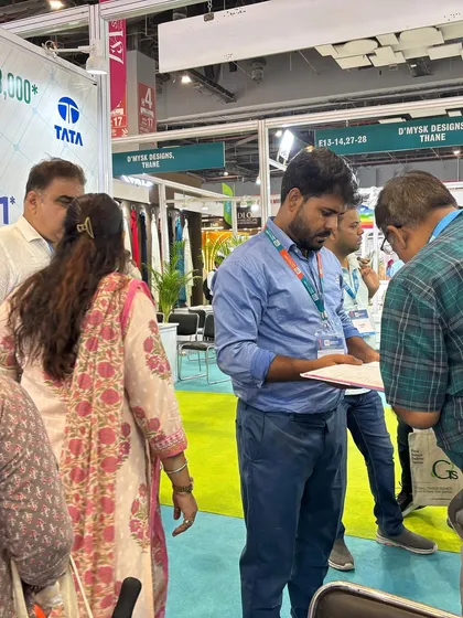 Our team members assisting visitors and taking down inquiries at our expo booth. We are committed to serving everyone who shows an interest in adopting clean energy.