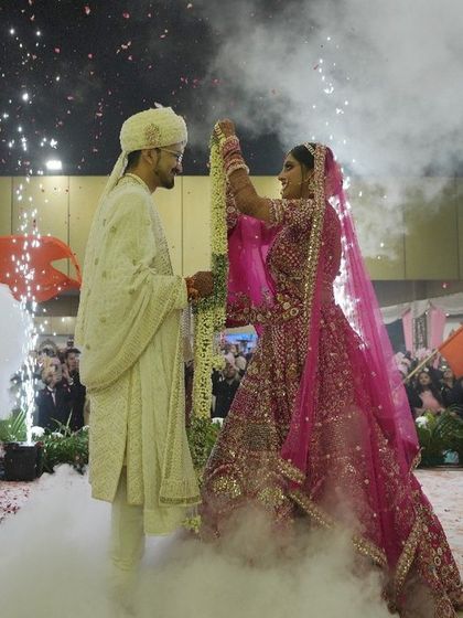 Spectacular Varmala Ceremonies photo 7