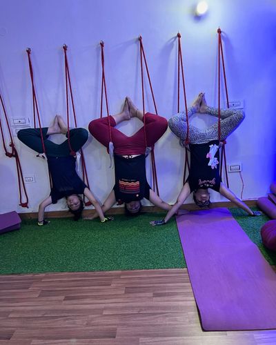 Aerial Yoga Sessions