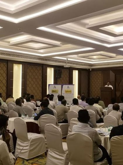 Another angle of our technical seminar, where we explored smart irrigation systems and automatic fertigation with an engaged audience.