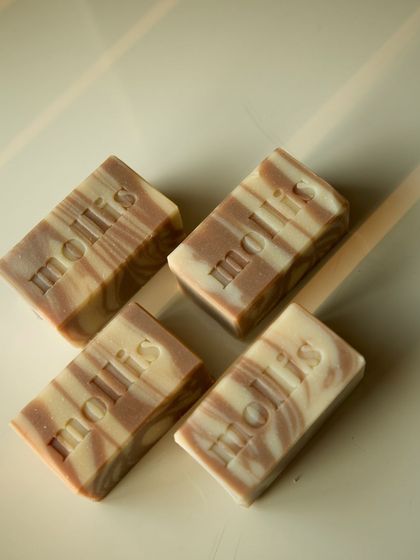 The beautiful marbled pattern of the Cinnamon Spice soap, a treat for fall.