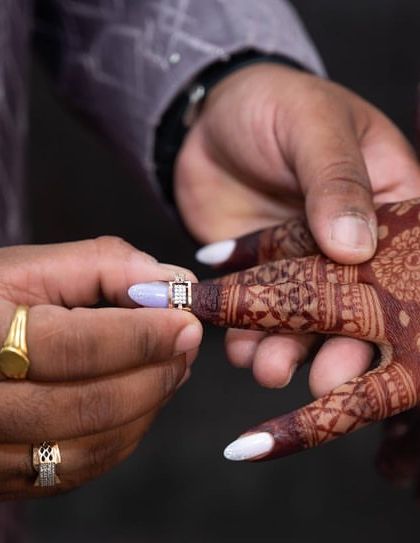 The Rich Henna Stain photo 6