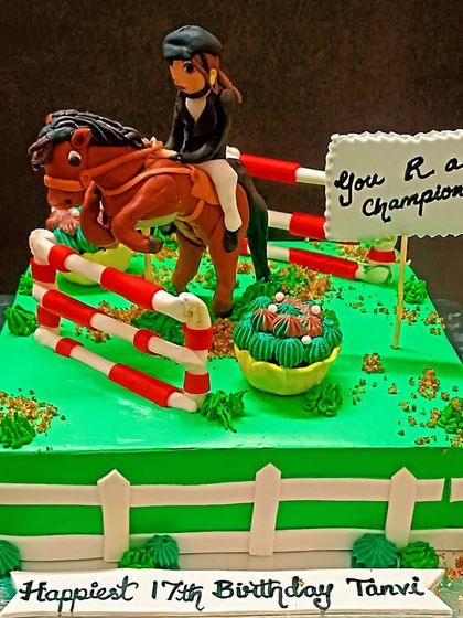 Pastrico - Custom Celebration Cakes Your Passion, My Canvas photo 20