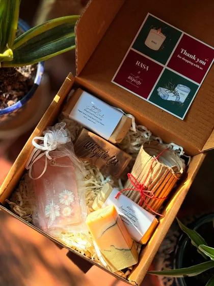 We believe a gift should be thoughtful and sustainable. This is one of our curated gift boxes, filled with handmade products and packed with care in plastic-free materials, ready to delight someone special.