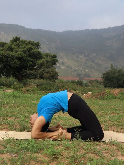 Shashi Prabha Dwivedi - In-Studio Group Yoga for Adults (All Levels) Advanced Asanas & Flows: My Personal Practice photo 51