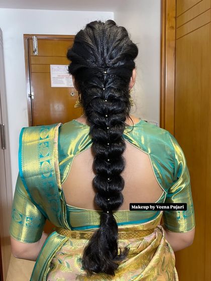 Veena Pujari - Makeup Classes and Training Elegant & Traditional Hairstyling photo 6