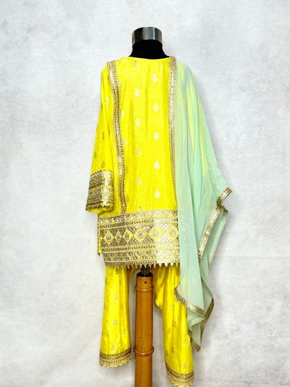 The yellow Pimmo kurta set is a bestseller. Here it is on its own, paired with a contrasting mint green dupatta.