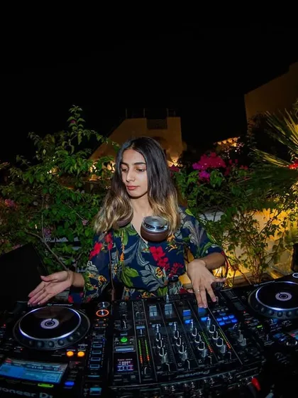 Playing a house music set on World Music Day at CHO, New Delhi. The beautiful outdoor setting with lush greenery was the perfect place for some deep and soulful afro house tunes.