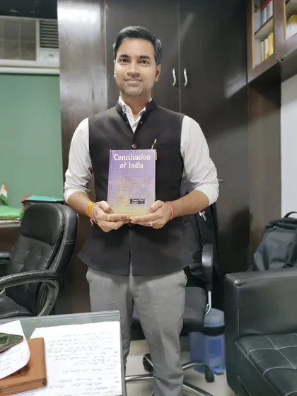 My practice is founded on the principles of justice laid out in our Constitution. I hold this as a guide in my fight to protect your fundamental rights in family court.