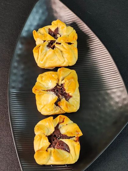 Swetha Mehta - Gourmet Gifting Solutions Signature Premium Brownies photo 4