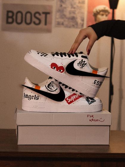 How many streetwear brands can you spot? I painted a collage of iconic logos from brands like Supreme, Off-White, Palm Angels, and Comme des Garçons on these Nike Air Force 1s.