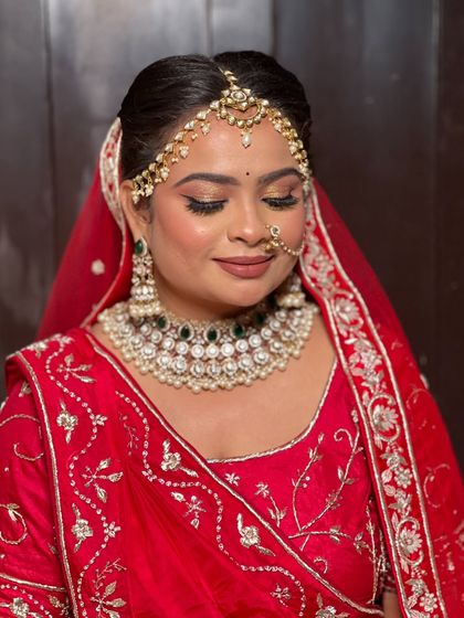 Regal Wedding Day Looks photo 97