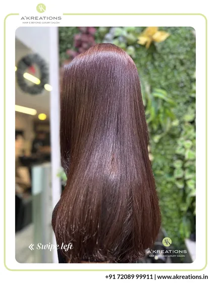 We offer a wide range of coloring services, from subtle highlights to full global colors, always ensuring a glossy, healthy finish.