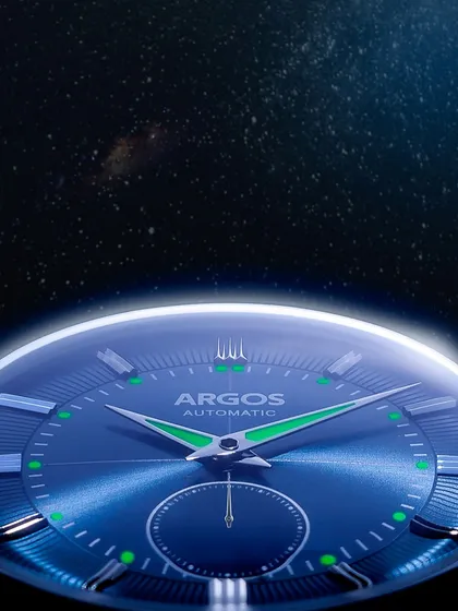 Taking the watch to another world. For this concept, we imagined the Argos watch as a planet, with the lume glowing like city lights against a starry sky. This is storytelling, turning a product into a piece of a larger universe.